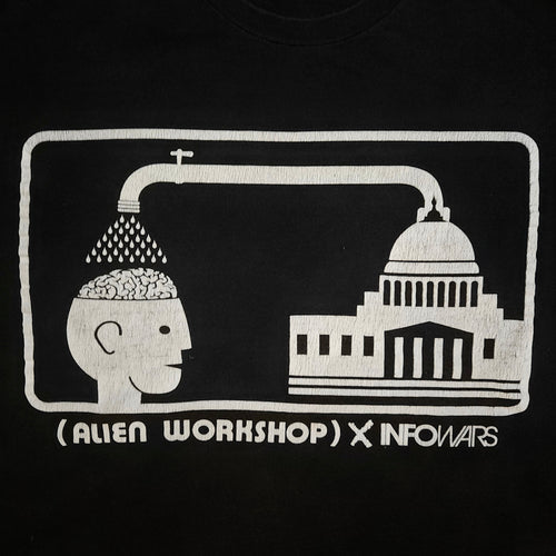 Alien Workshop x InfoWars (2013) T-Shirt XS